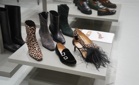 Ваши ноги заслуживают лучшего: животный принт, завязки и не только — обувные тренды весны 2026 Ваши ноги заслуживают лучшего: животный принт, завязки и не только — обувные тренды весны 2026